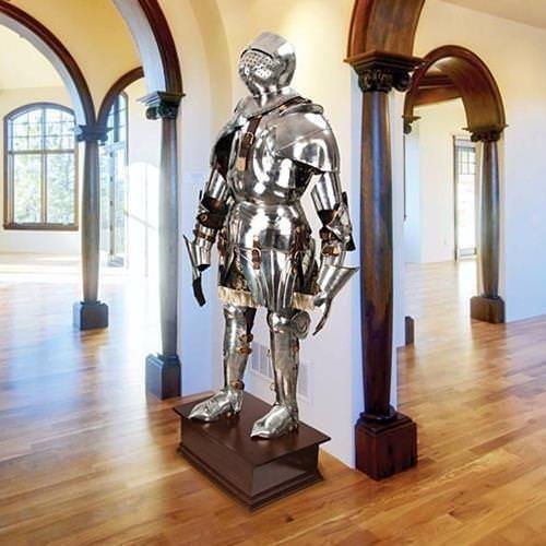 Italian Gothic Suit of Armor - Medieval Replicas