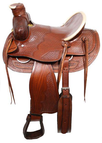 Wade style ranch horse saddle with square front.16" - Medieval Replicas