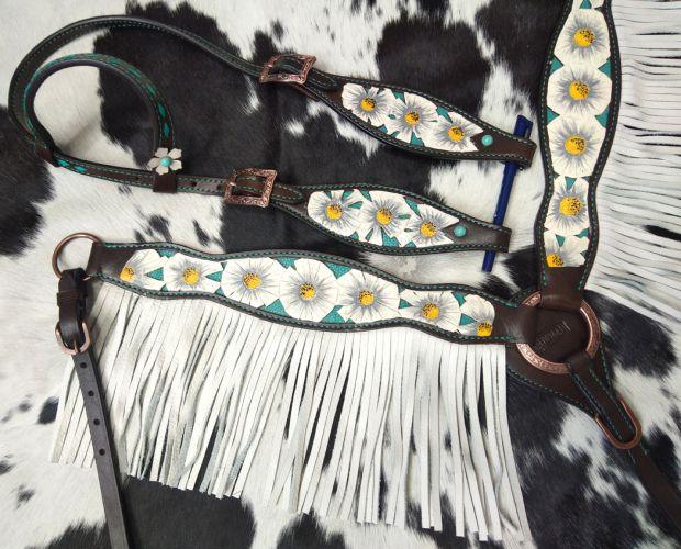 White poppy painted flower one ear Horse headstall and breast collar Set - Medieval Replicas