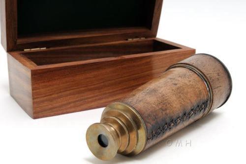 Handheld Telescope in wood box - Medieval Replicas