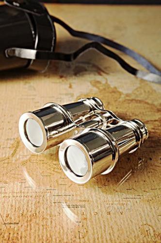 Brass Binocular With Leather Case Size: L: 3 W: 5.5 H: 5 Inches - Medieval Replicas