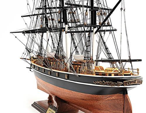Cutty Sark (no sail)  Handcrafted Wooden Ship Model 34.5" Long - Medieval Replicas