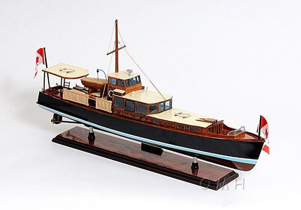 DOLPHIN PAINTED MODEL YACHT 26 INCH LONG - Medieval Replicas