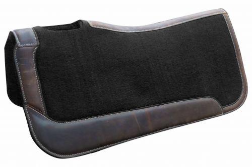 Showman ® 31" x 32" x 1" Black felt horse saddle pad - Medieval Replicas