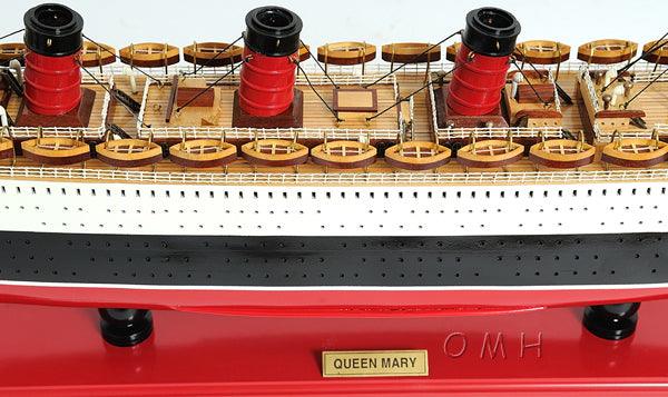 Handcrafted Queen Mary FULLY ASSEMBLED MODEL Ship - Medieval Replicas