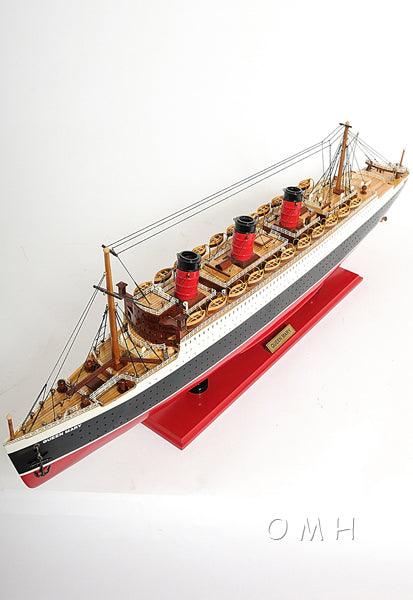 Handcrafted Queen Mary Midsize with Display Case - Medieval Replicas