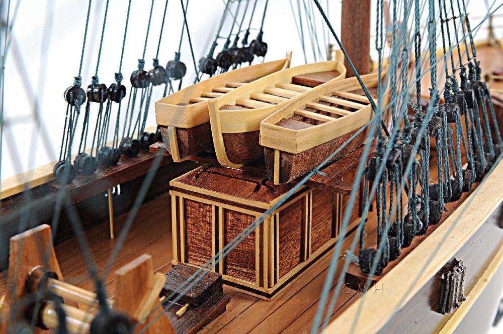 CUTTY SARK "FULLY ASSEMBLED" Handcrafted Wooden Model Ship 34" - Medieval Replicas