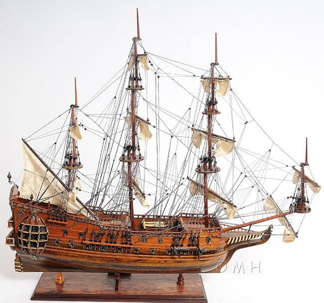 Handcrafted HMS Fairfax Ship Model - Medieval Replicas