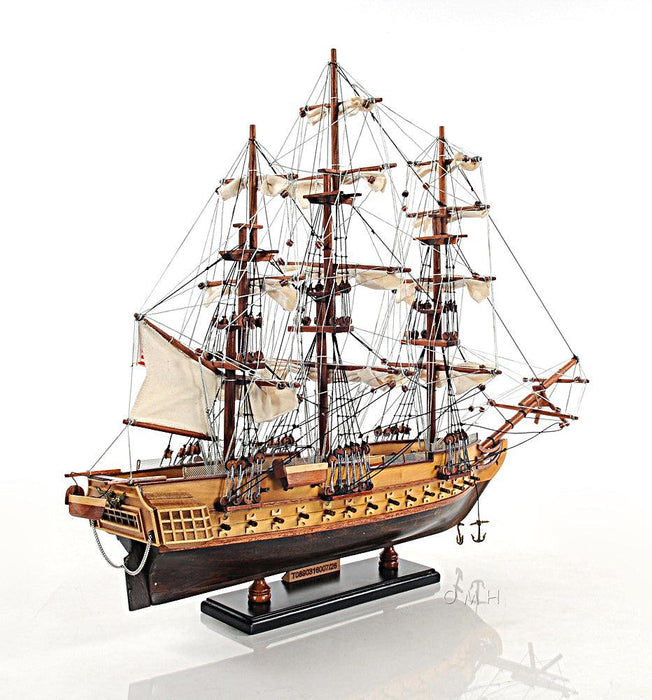 Handcrafted USS Constitution Small Model Ship With Display Case - Medieval Replicas