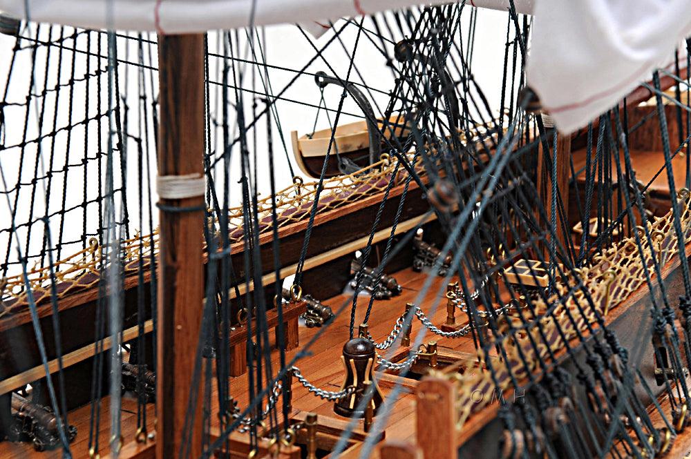 Handcrafted USS Constitution Mid size Model Ship With Display Case  Front Open - Medieval Replicas