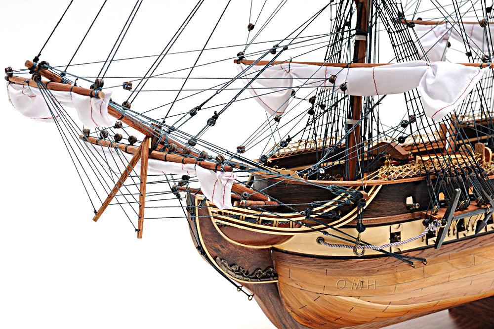 Handcrafted USS Constitution Mid size Model Ship With Display Case  Front Open - Medieval Replicas