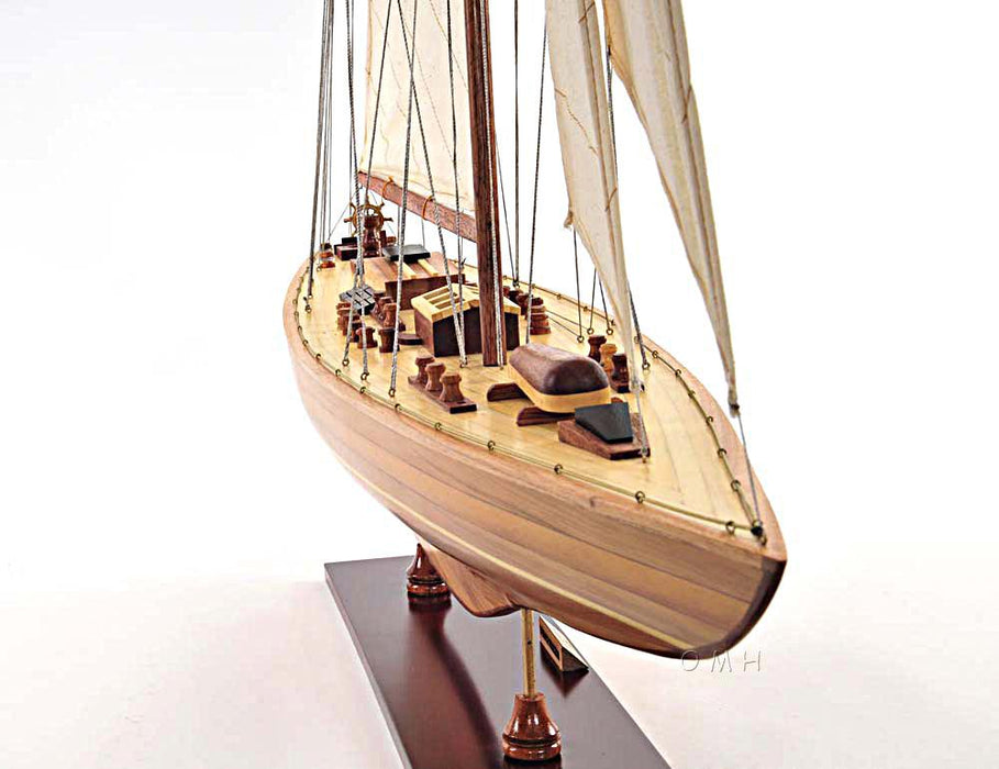 ENDEAVOUR 40" "British Sailboat" Handcrafted Wooden Model Boat - Medieval Replicas