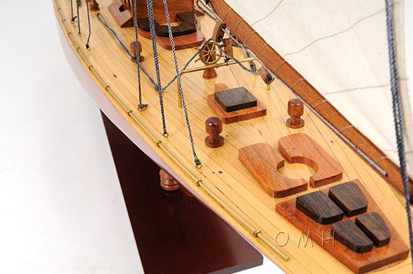 Endeavour XL Wooden Yacht Model - Medieval Replicas