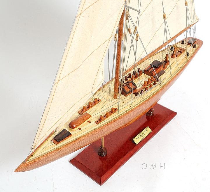 Endeavour Small handcrafted wooden model  boat - Medieval Replicas