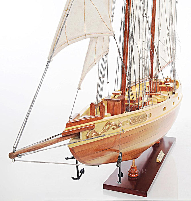 Bluenose II FULLY ASSEMBLED Handcrafted Wooden Model Boat - Medieval Replicas