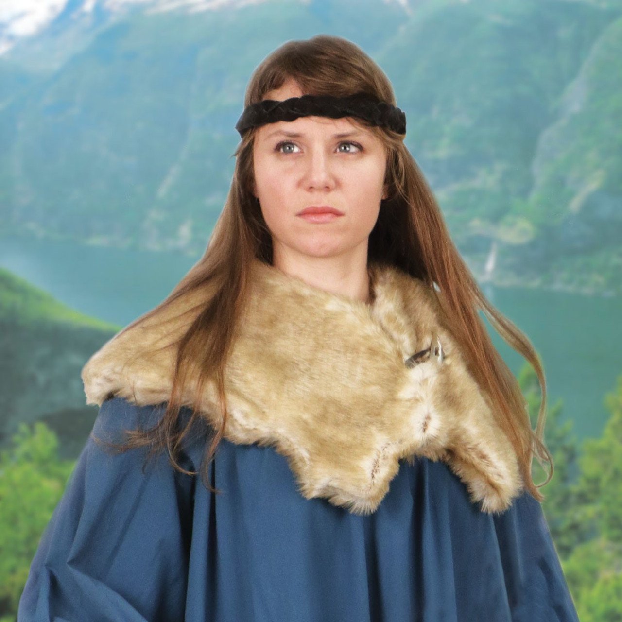 0007354_fox-fur-mantle__53506
