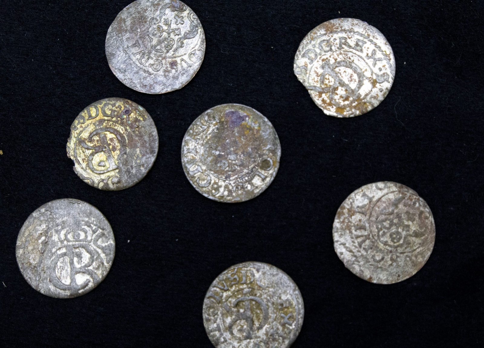 loose coin7