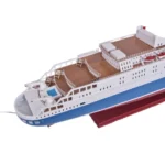 C047 Queen Elizabeth II Painted Large Cruiseship Model c047-queen-elizabeth-ii-painted-large-cruiseship-model-l12.jpg
