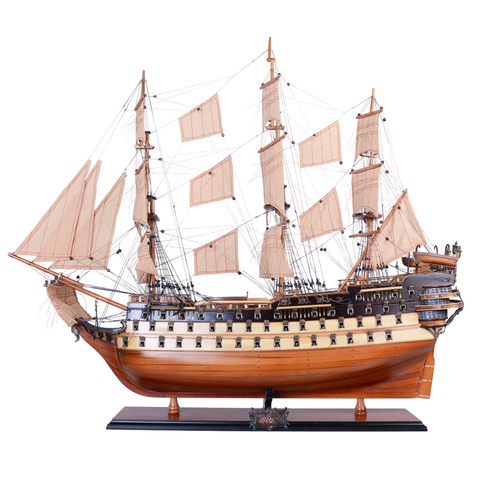 T042-LA-BRETAGNE-ADMIRAL-LINE-L0127082026.webp