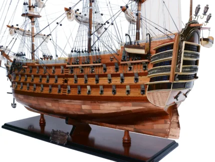 HMS Victory Copper Bottom Admiral Line