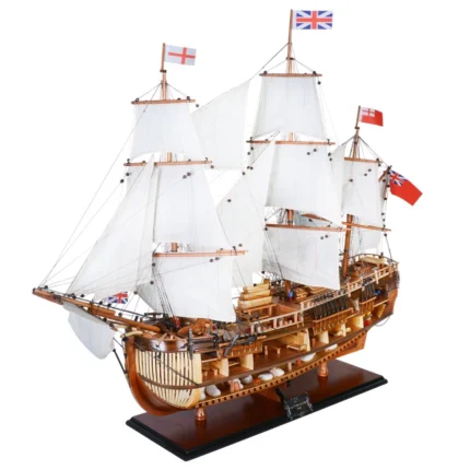 HMS Endeavour Open Hull Admiral Line