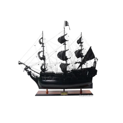 Black Pearl Pirate Ship Large Admiral Line
