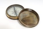 Beetles Compass w leather case — view 2