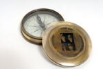 Beetles Compass w leather case — view 5