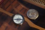 Makers to the Queen Compass w leather case — view 6