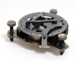 Sundial Compass in wood box (Small) — view 1
