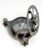 Sundial Compass in wood box (Small) — view 6