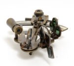 Nautical Sextant in wood box (Medium) — view 3
