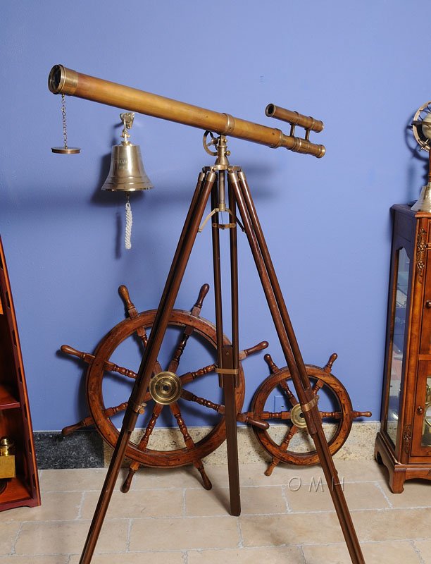 Victorian Marine Telescope — view 1 Victorian Marine Telescope — view 1