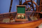 Binocular w MOP overlay in wood box — view 7