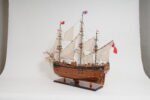 HMS Endeavour Historic Ship Model Admiral Line
